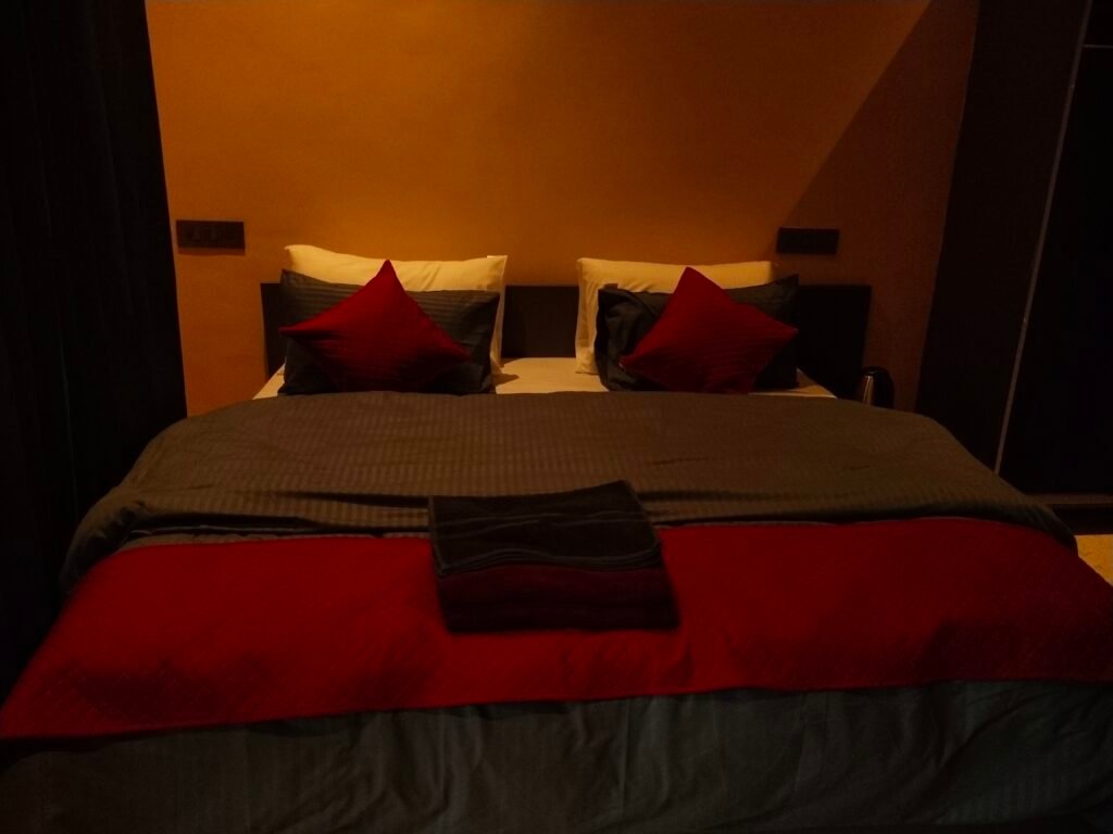 Home 1000448060